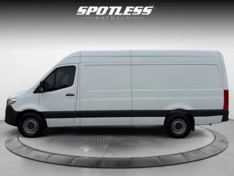 More photos of 2021 Mercedes-Benz Sprinter 2500 at Spotless Auto San Pedro, TX
