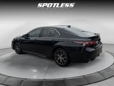 More photos of 2021 Toyota Camry at Spotless Auto San Pedro, TX
