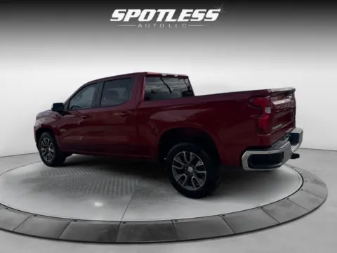 More photos of 2022 Chevrolet Silverado 1500 Limited LT at Spotless Auto San Pedro, TX