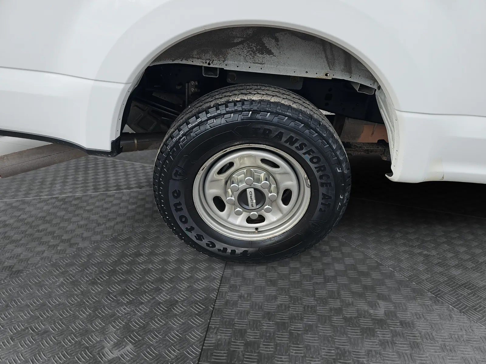 Ford F-250 photo 15