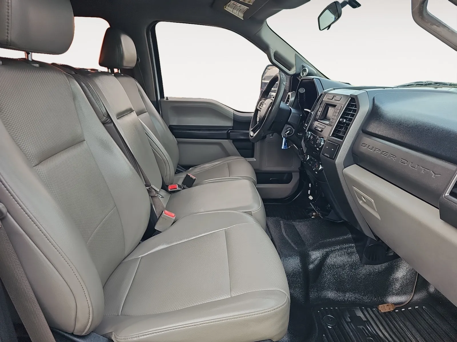Ford F-250 photo 24