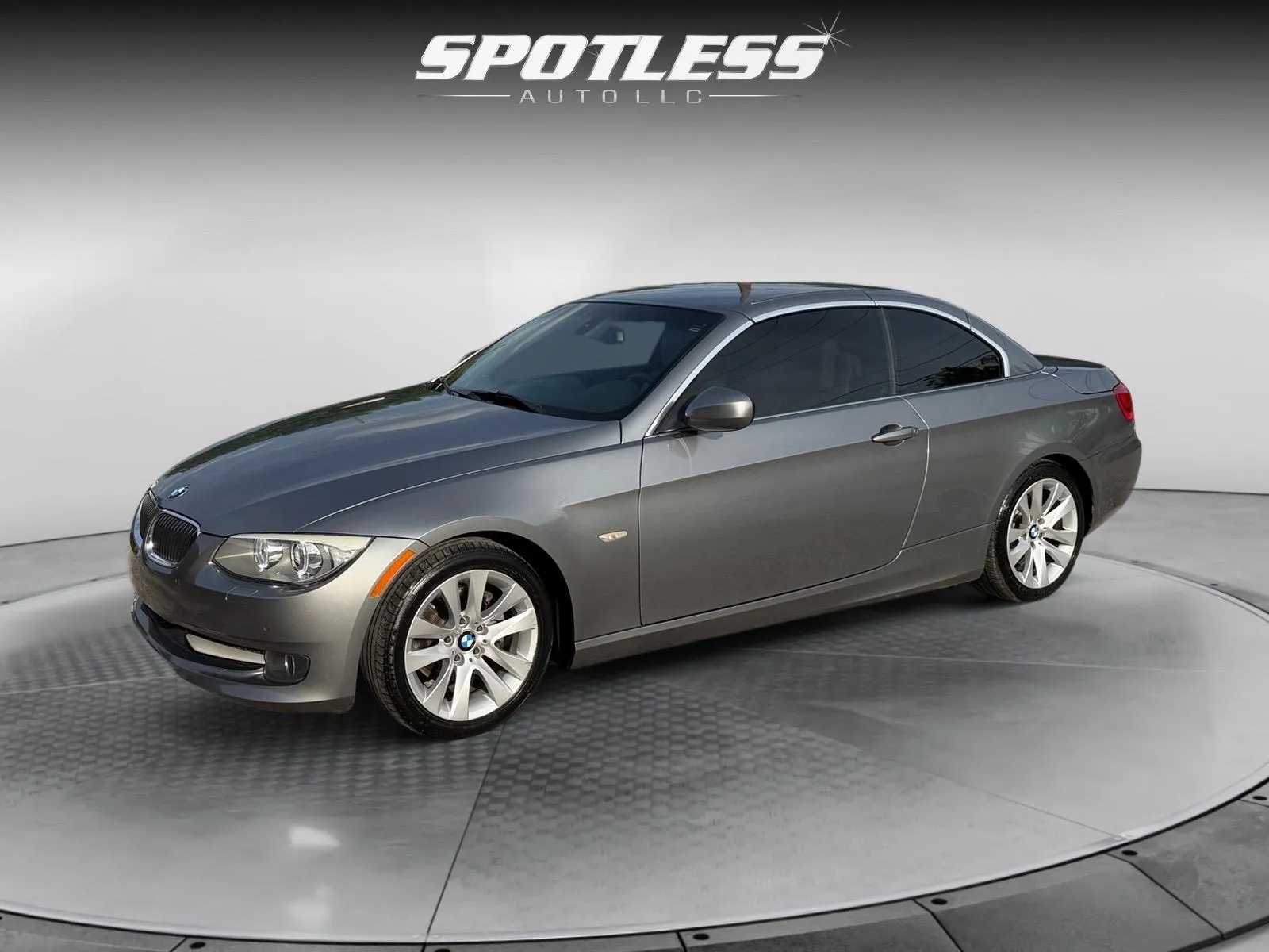 Gray 2011 BMW 3 Series 328i for sale in San Antonio, TX