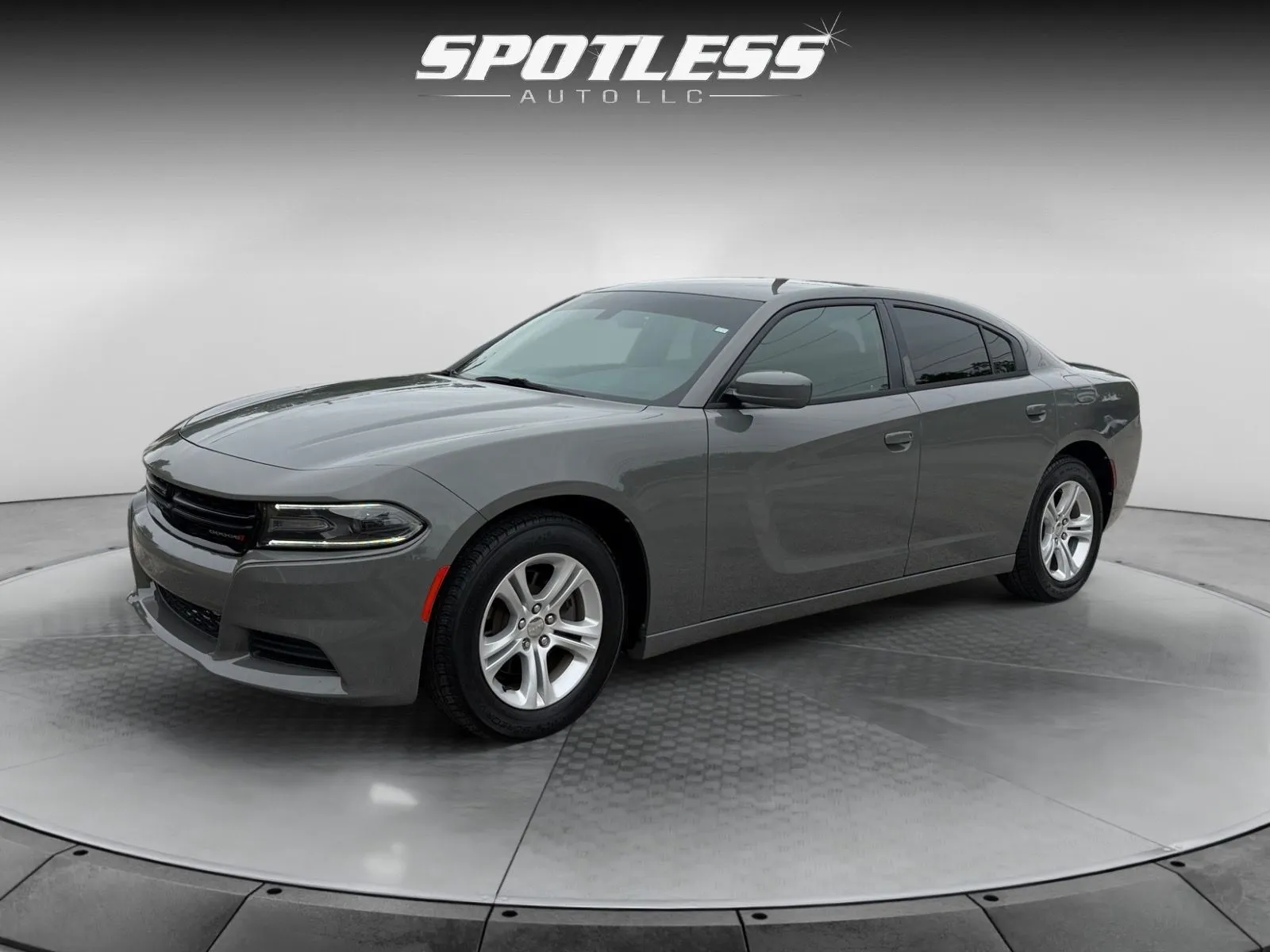 Gray 2018 Dodge Charger SXT for sale in San Antonio, TX