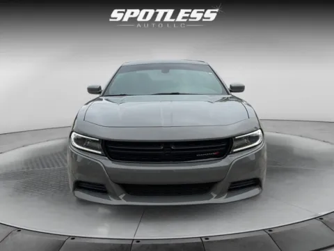 More photos of 2018 Dodge Charger SXT at Spotless Auto San Pedro, TX