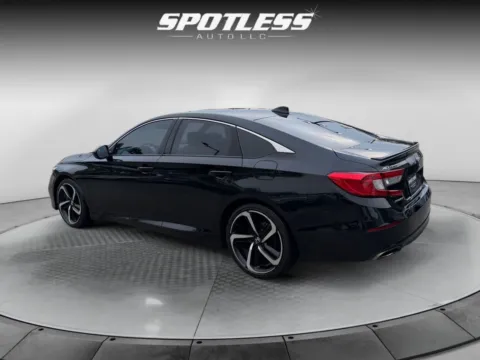 More photos of 2019 Honda Accord Sport at Spotless Auto San Pedro, TX