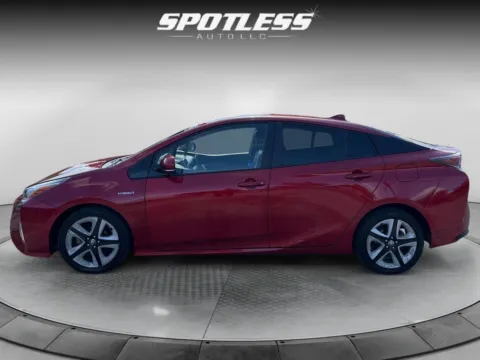 More photos of 2016 Toyota Prius Touring at Spotless Auto San Pedro, TX