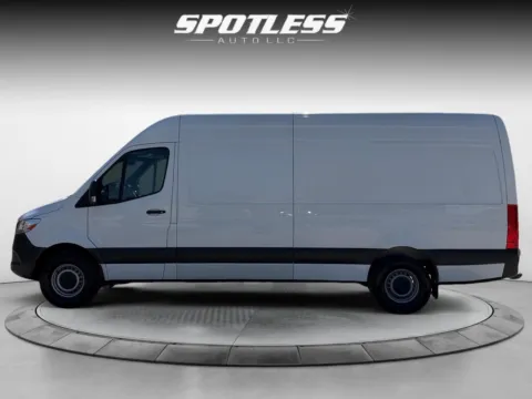 More photos of 2022 Mercedes-Benz Sprinter 2500 at Spotless Auto San Pedro, TX
