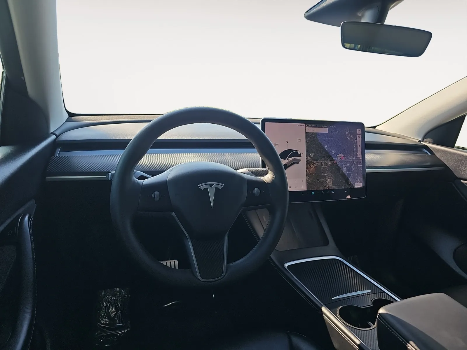 Tesla Model Y photo 22