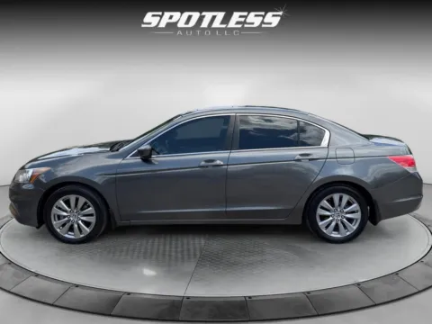 More photos of 2011 Honda Accord EX at Spotless Auto San Pedro, TX