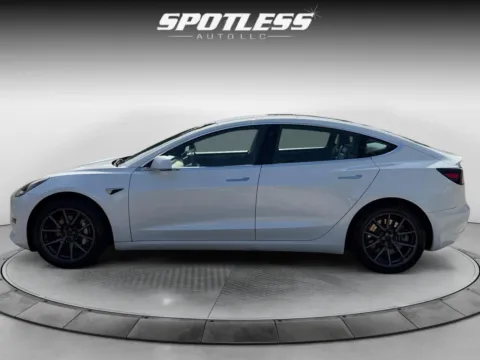 Another view of 2019 Tesla Model 3 Standard Range for sale in San Antonio, TX at Spotless Auto San Pedro