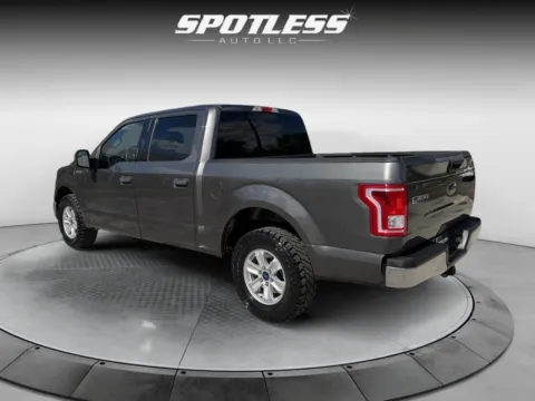 More photos of 2017 Ford F-150 XLT at Spotless Auto San Pedro, TX