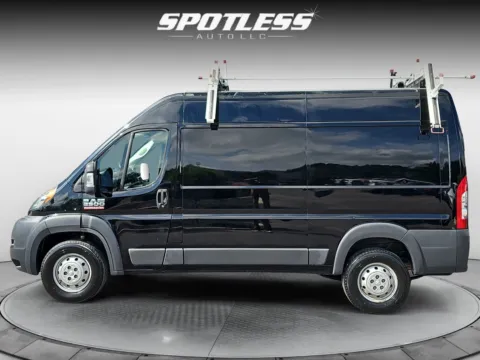 More photos of 2018 Ram ProMaster 2500 136 WB at Spotless Auto San Pedro, TX