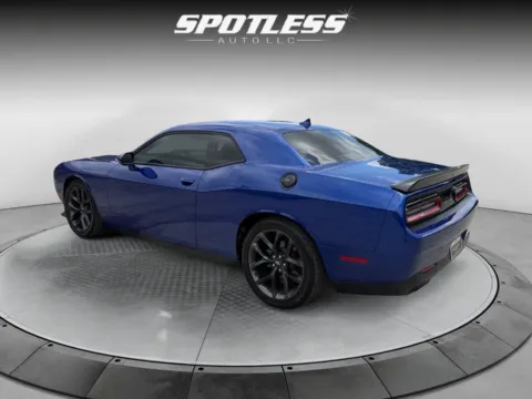 More photos of 2022 Dodge Challenger R/T at Spotless Auto San Pedro, TX