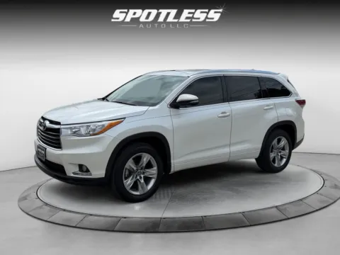 White 2016 Toyota Highlander Limited for sale in San Antonio, TX