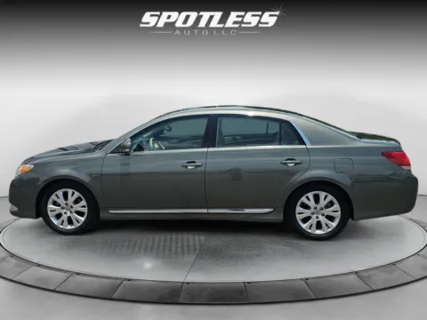 More photos of 2012 Toyota Avalon at Spotless Auto San Pedro, TX