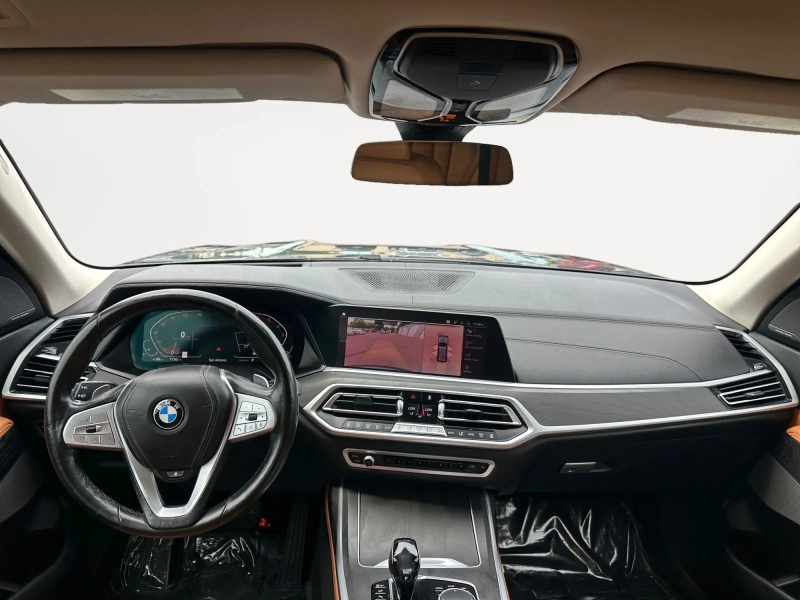 BMW X7 photo 21