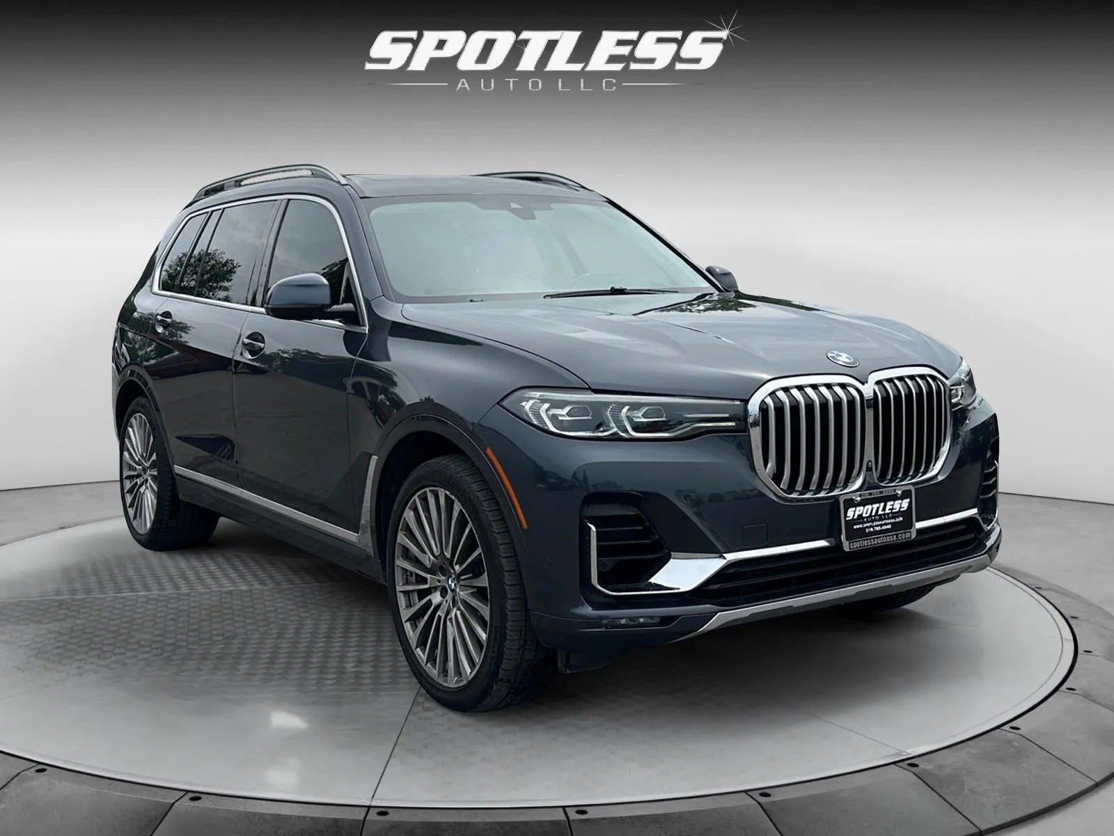 BMW X7 photo 9