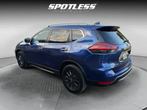 More photos of 2018 Nissan Rogue SV at Spotless Auto San Pedro, TX