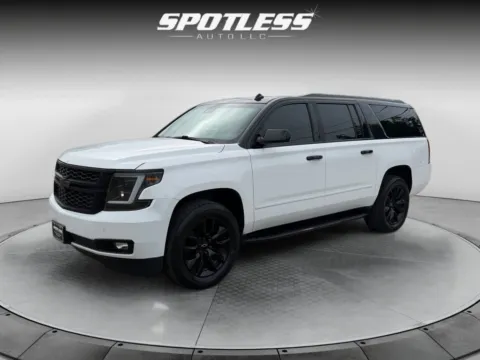 White 2015 Chevrolet Suburban LTZ for sale in San Antonio, TX