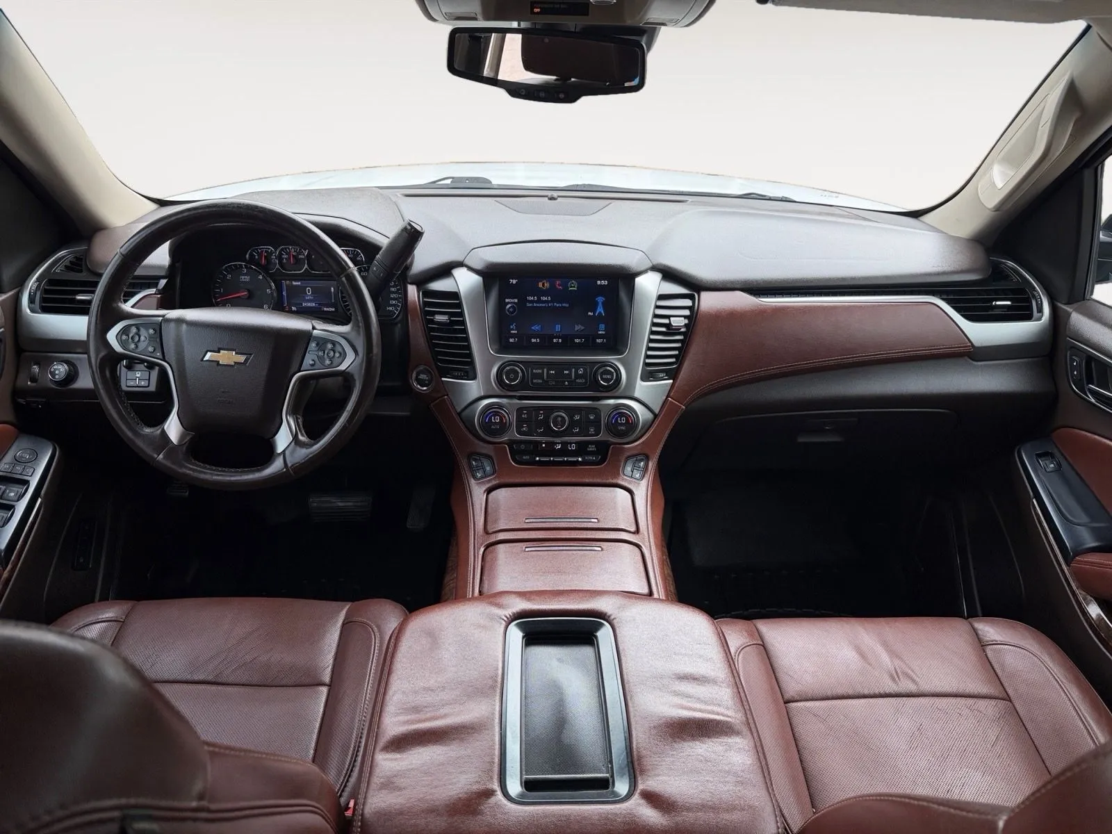 2015 Chevrolet Suburban LTZ - Photo 20