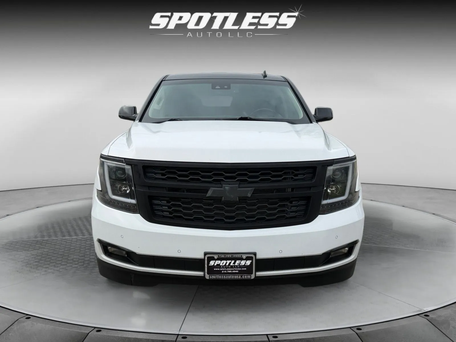 2015 Chevrolet Suburban LTZ - Photo 9