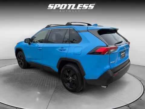 More photos of 2019 Toyota RAV4 XLE at Spotless Auto San Pedro, TX