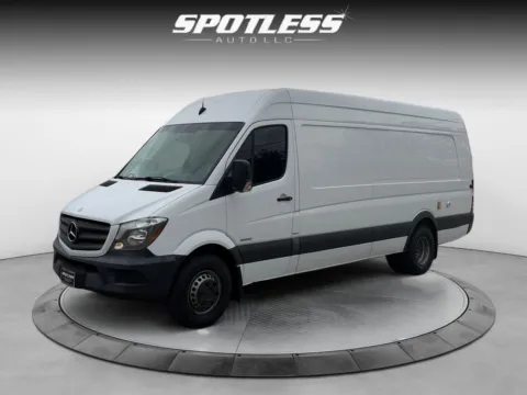 White 2015 Mercedes-Benz Sprinter 3500 for sale in San Antonio, TX