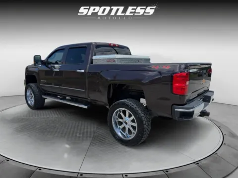 More photos of 2016 Chevrolet Silverado 2500HD Work Truck at Spotless Auto San Pedro, TX