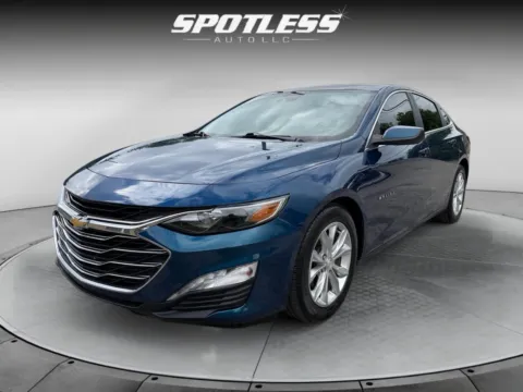 Another view of 2019 Chevrolet Malibu LT for sale in San Antonio, TX at Spotless Auto San Pedro