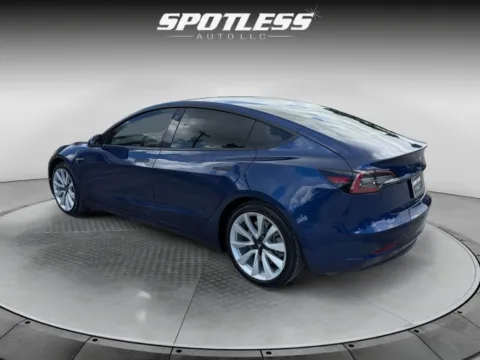 More photos of 2019 Tesla Model 3 at Spotless Auto San Pedro, TX