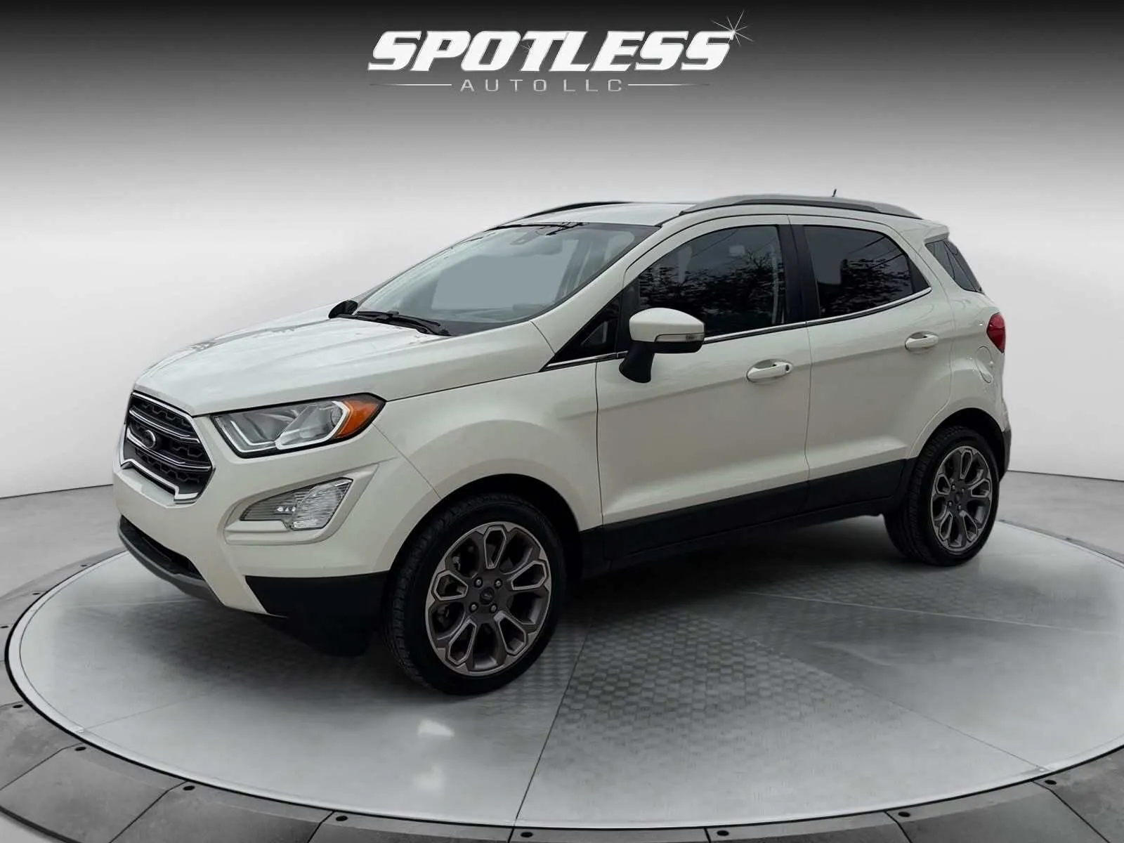 White 2020 Ford EcoSport Titanium for sale in San Antonio, TX