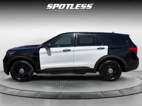 More photos of 2021 Ford Explorer Police Interceptor Utility at Spotless Auto San Pedro, TX