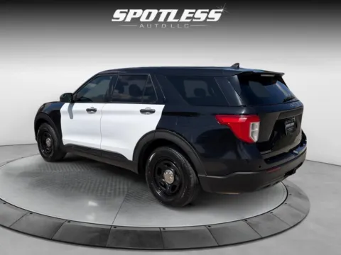 More photos of 2021 Ford Explorer Police Interceptor Utility at Spotless Auto San Pedro, TX