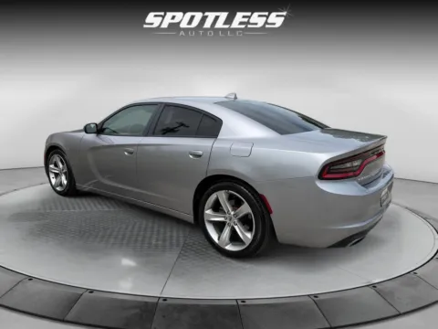 More photos of 2017 Dodge Charger SXT at Spotless Auto San Pedro, TX