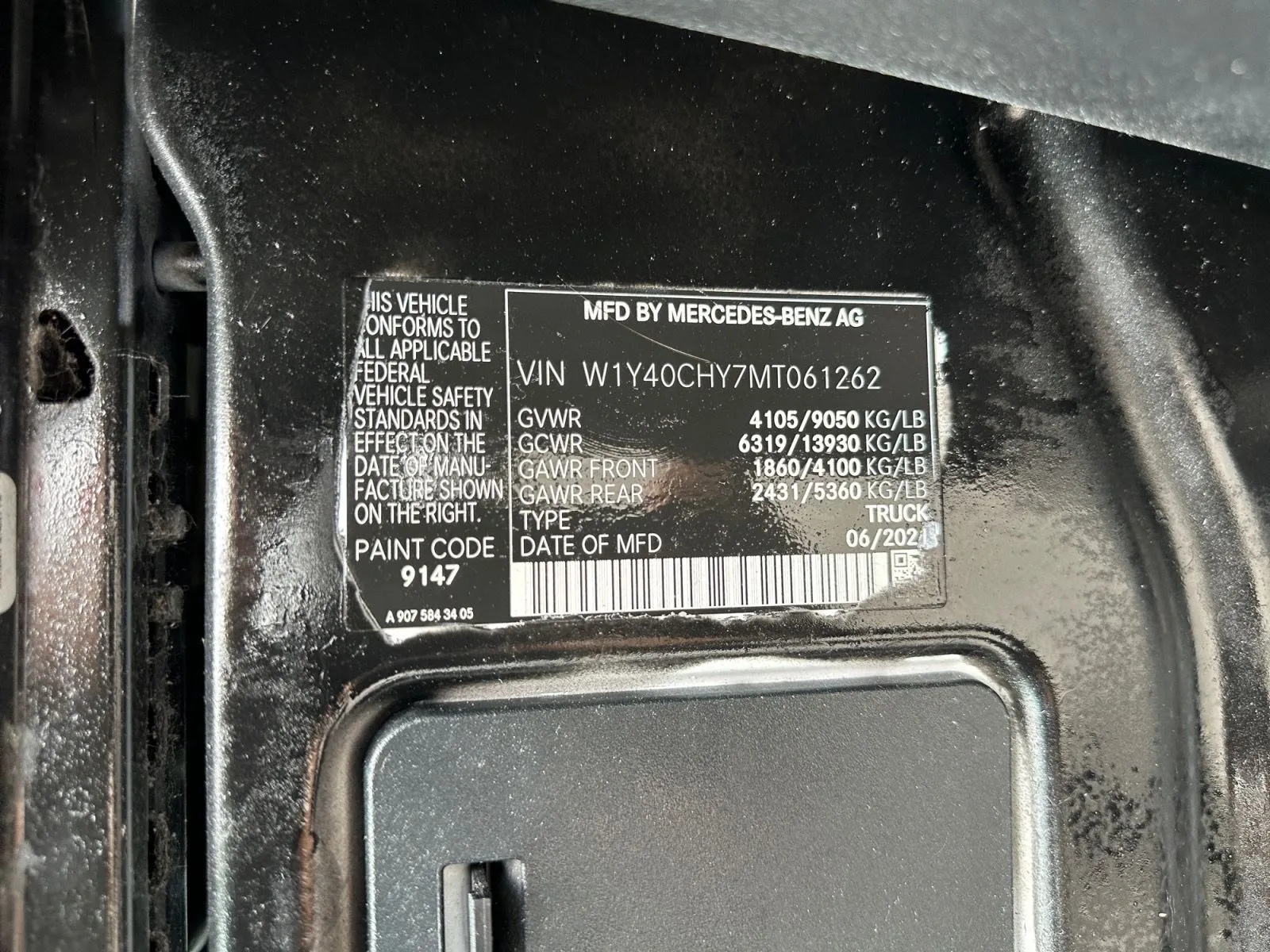 Mercedes-Benz Sprinter photo 17