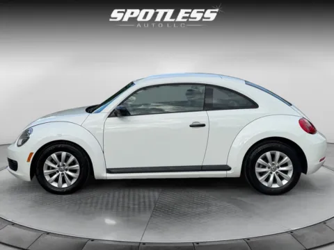 More photos of 2015 Volkswagen Beetle at Spotless Auto San Pedro, TX