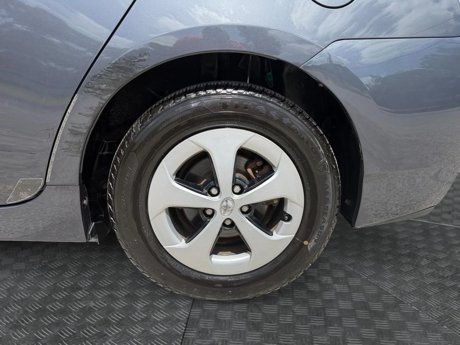 Toyota Prius photo 15