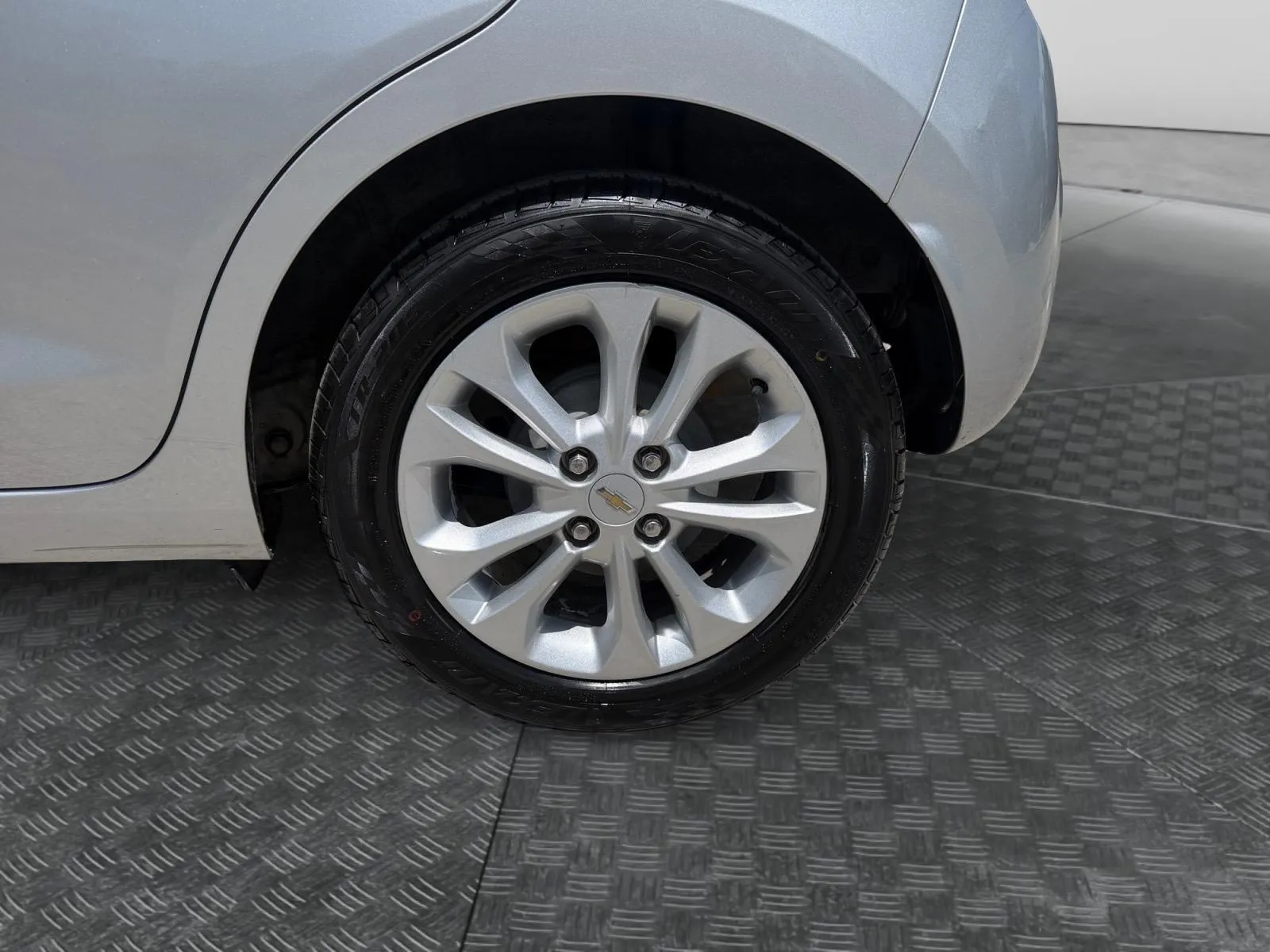 Chevrolet Spark photo 15