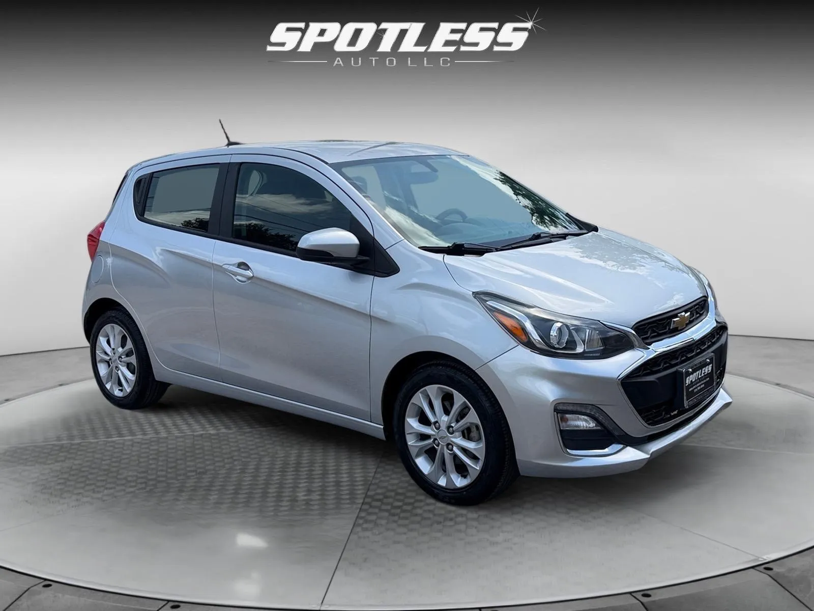 Chevrolet Spark photo 9