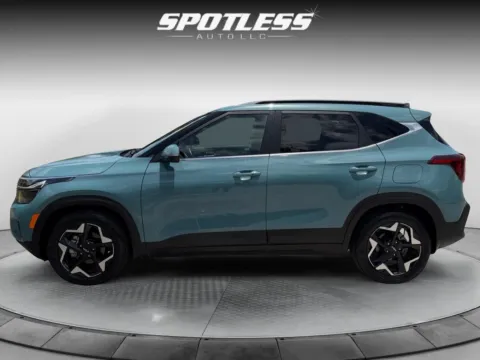 More photos of 2024 Kia Seltos EX at Spotless Auto San Pedro, TX