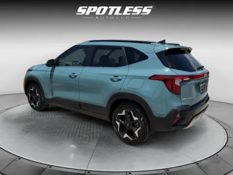 More photos of 2024 Kia Seltos EX at Spotless Auto San Pedro, TX