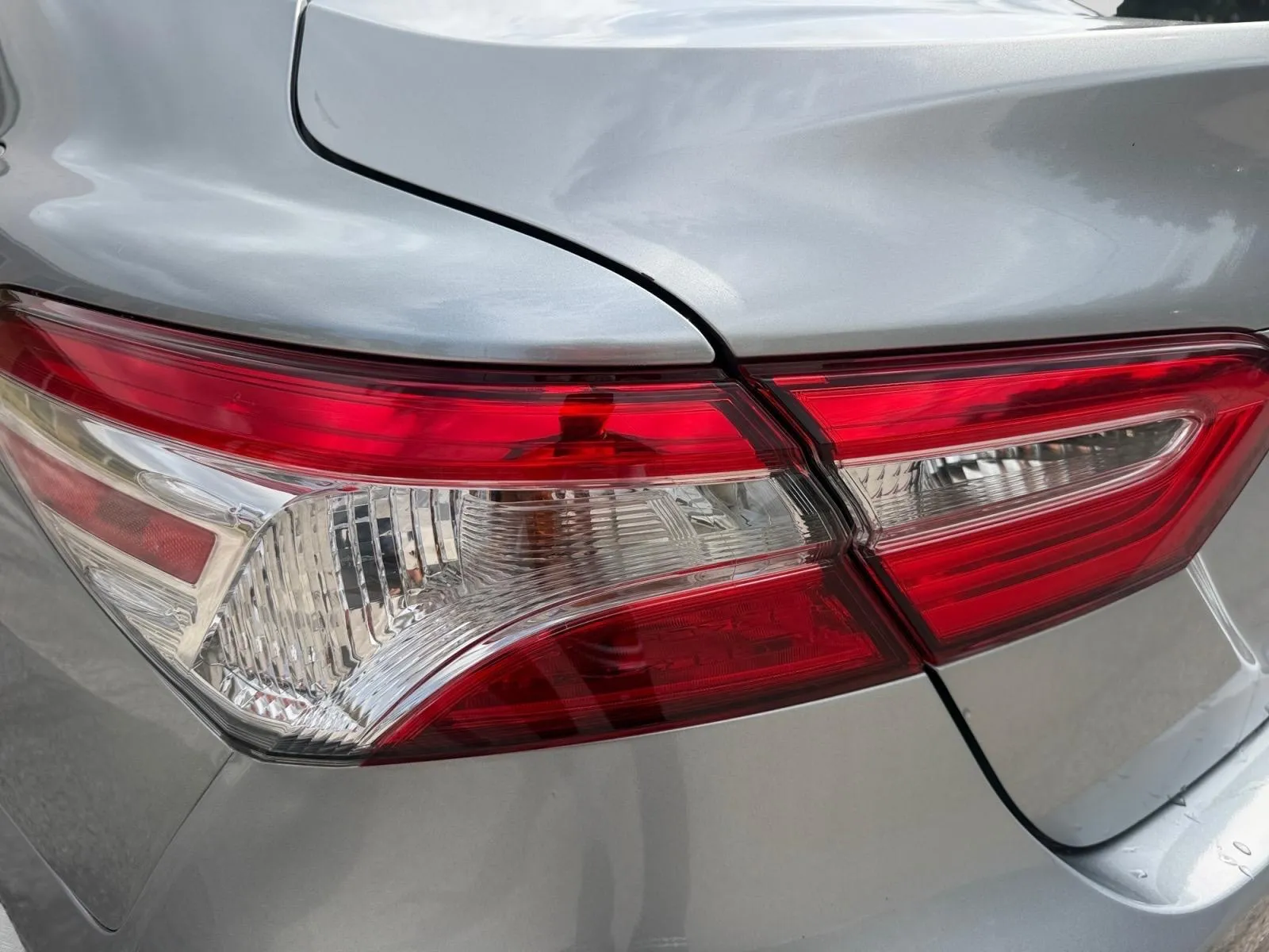 Toyota Camry photo 13