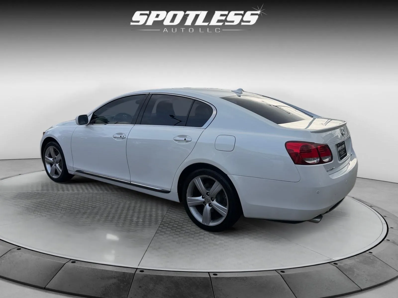 Lexus GS photo 5
