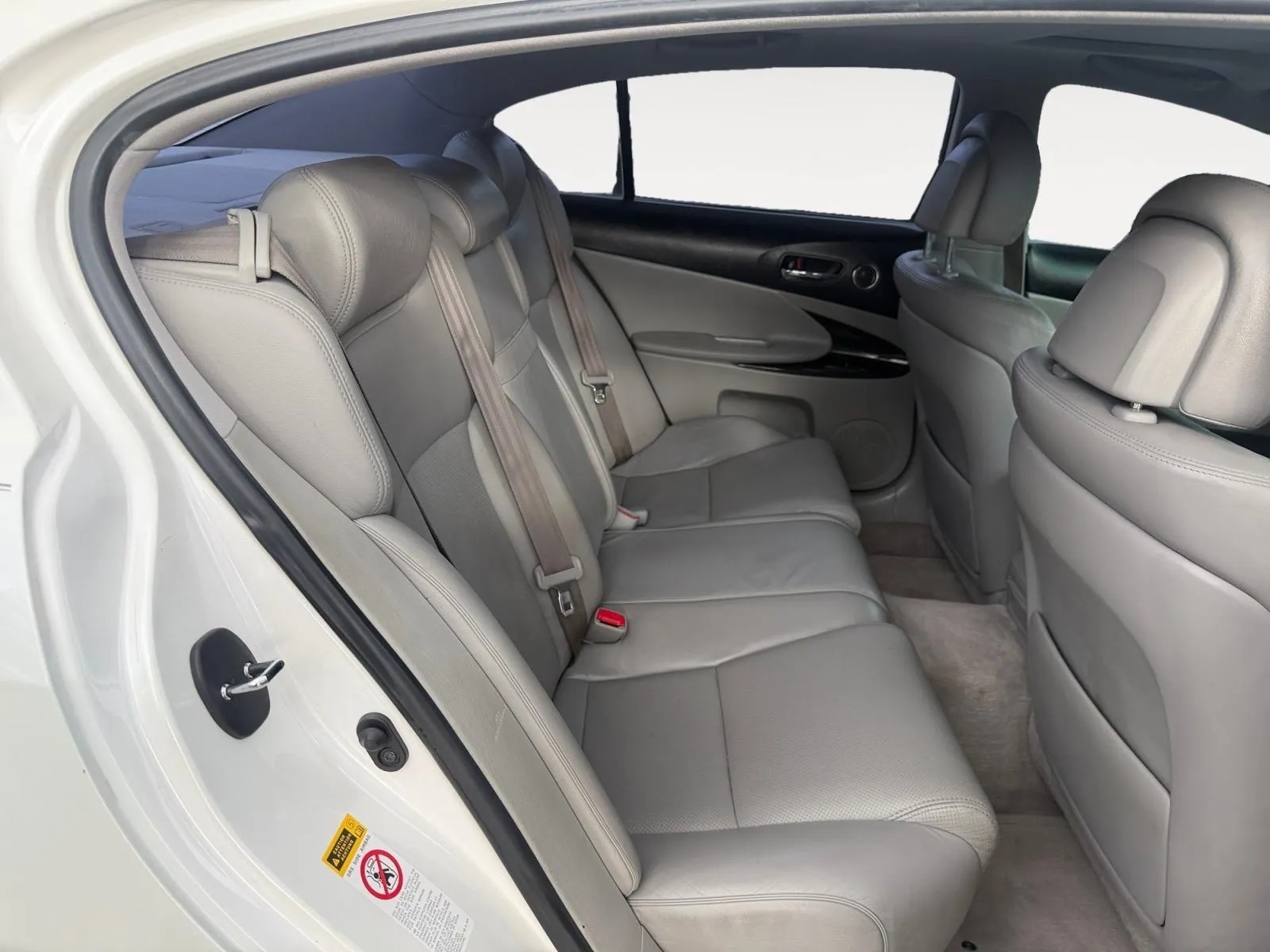 Lexus GS photo 23