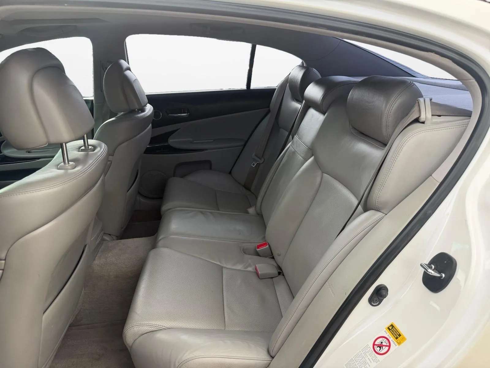 Lexus GS photo 24