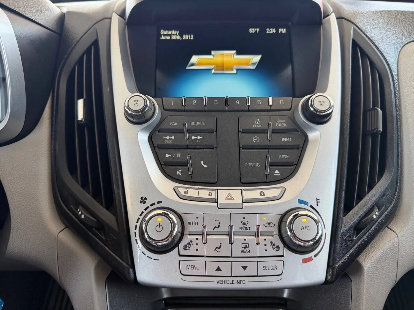 Chevrolet Equinox photo 25