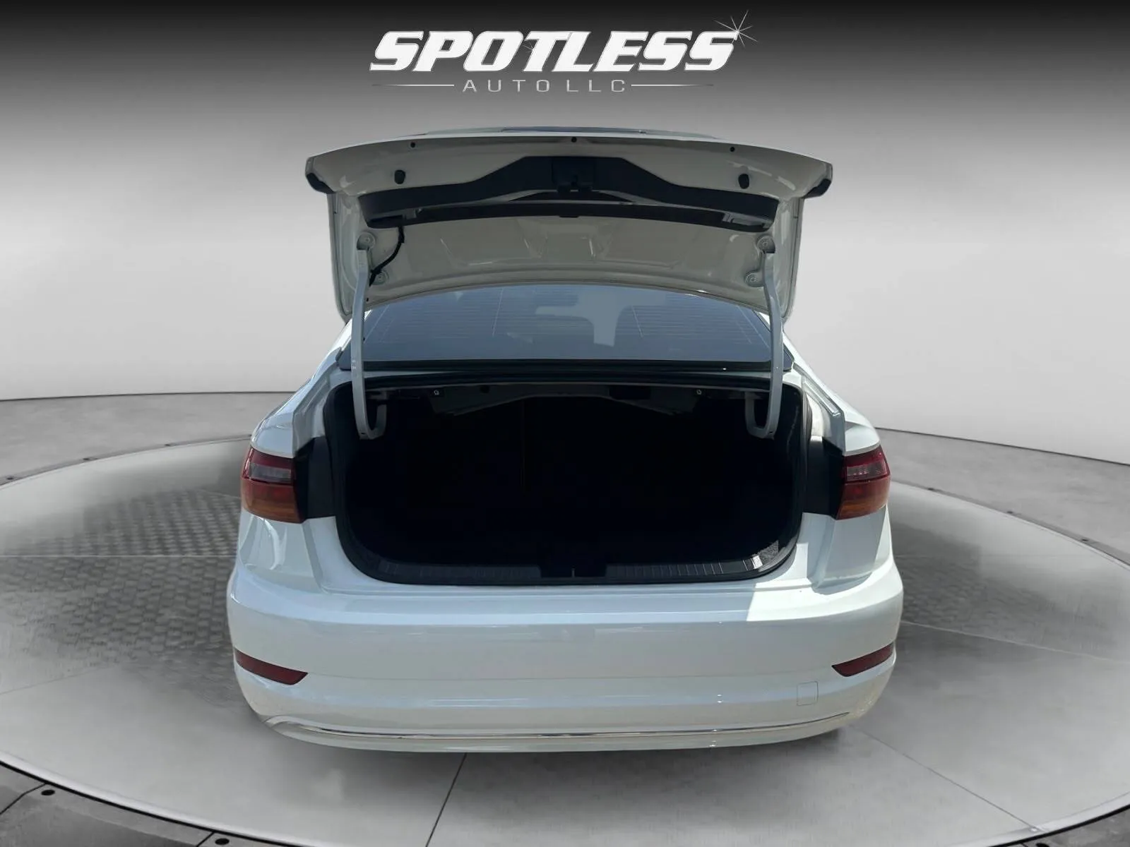 Volkswagen Jetta photo 27