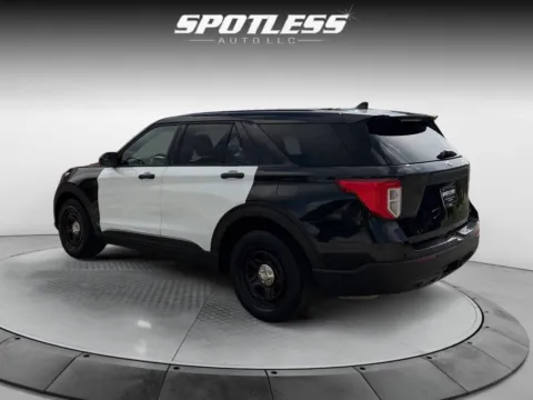 More photos of 2022 Ford Explorer Police Interceptor Utility at Spotless Auto San Pedro, TX