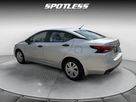 More photos of 2022 Nissan Versa S at Spotless Auto San Pedro, TX