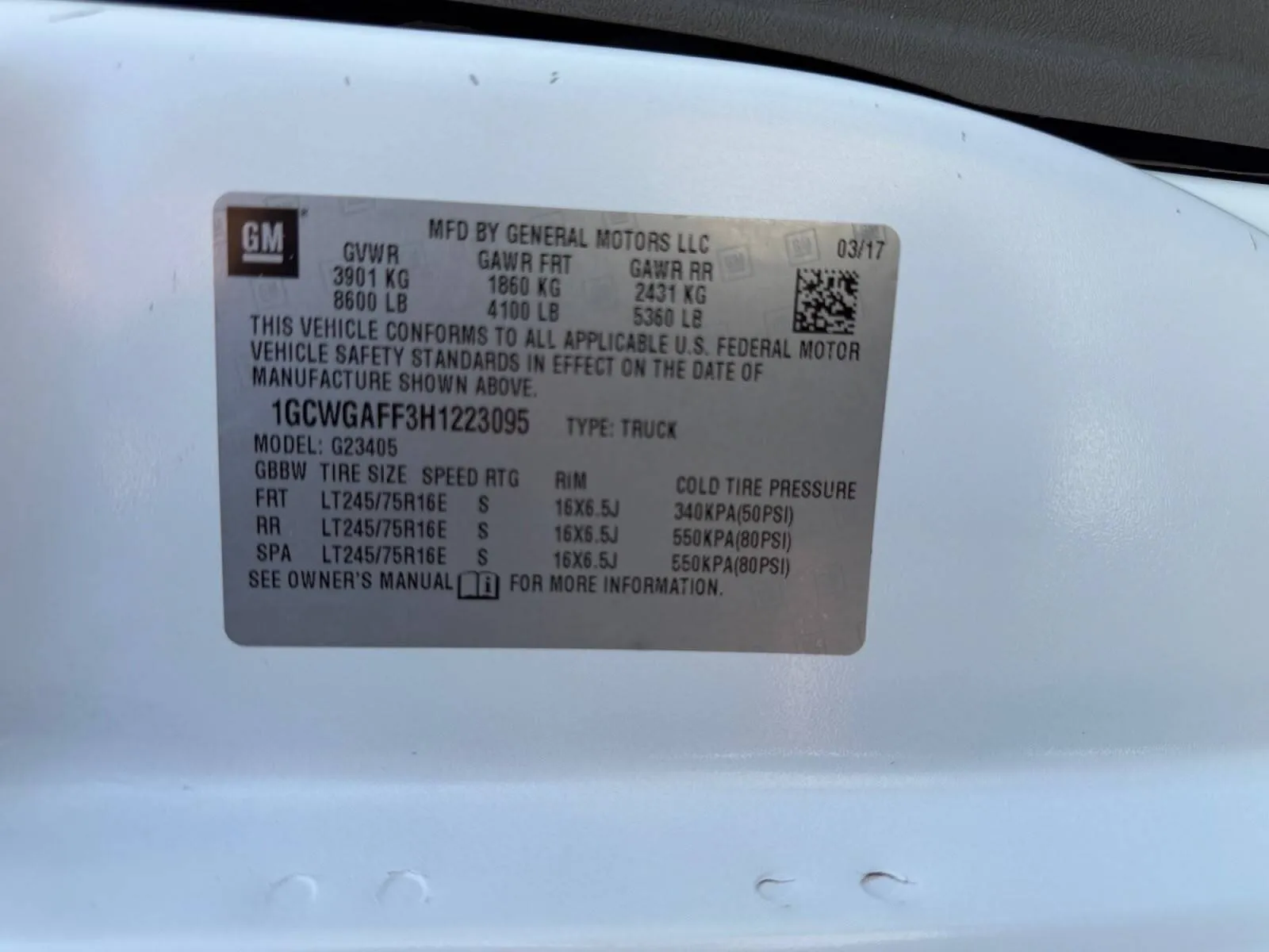 Chevrolet Express photo 17